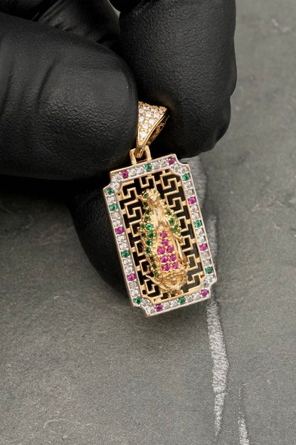 Dije virgen de guadalupe con swarovski 3.45gr / Largo 3cm / Oro Amarillo Nac B