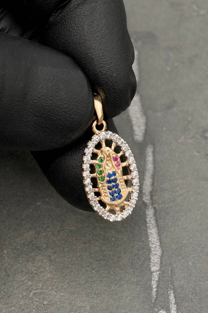 Dije virgen de guadalupe swarovski multicolor 1.55gr / Largo 2.5cm — Oro Amarillo