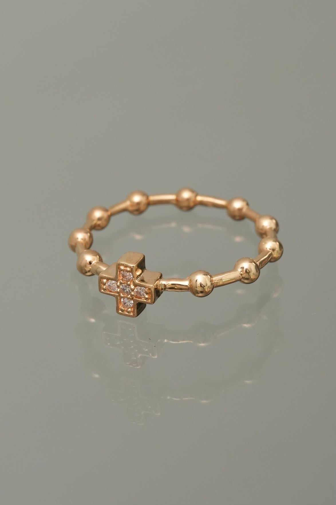 Anillo cruz con swarovski blanco 2.35gr / TALLA 5 1/4 / Oro Amarillo Nac P