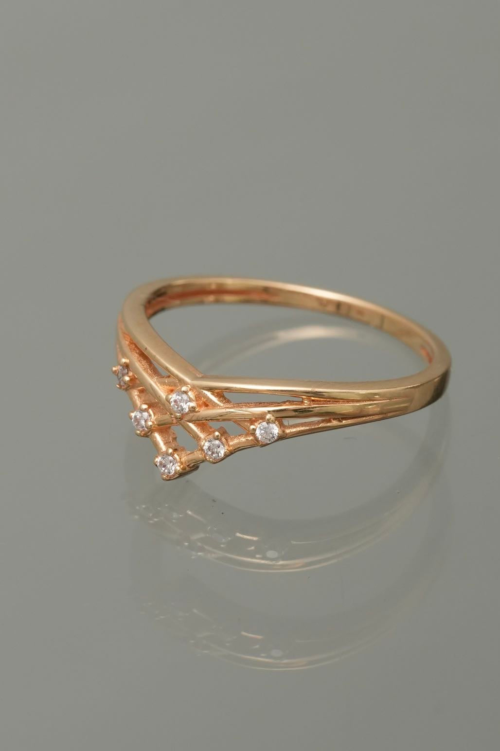 Anillo con swarovski Blanco 2.1gr / TALLA 6 1/2 / Oro Amarillo Nac B