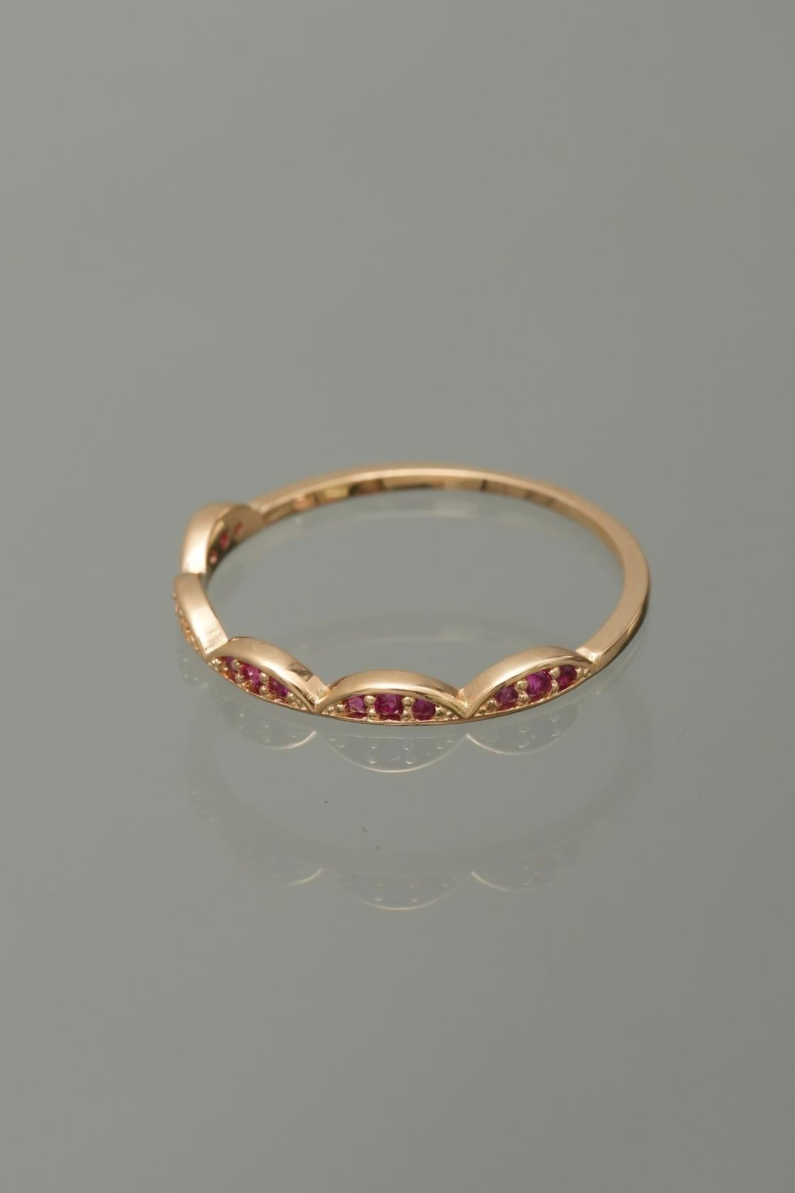 Anillo con Swarovski fucsia 1.2gr / TALLA 7 1/4 / Oro Amarillo Nac B