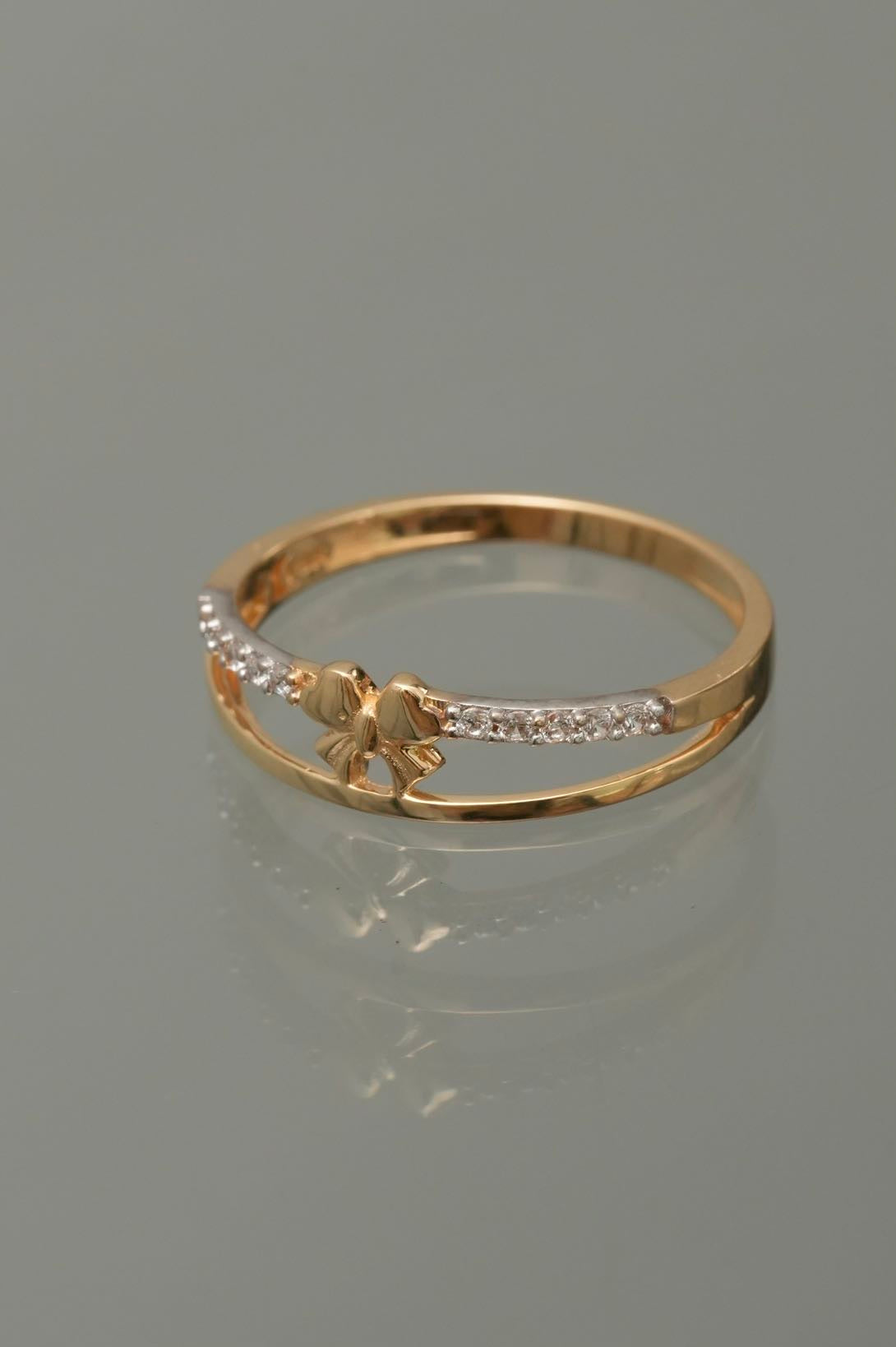 Anillo moño con swarovski blanco 2gr / TALLA 7 1/2 / Oro Amarillo Nac M