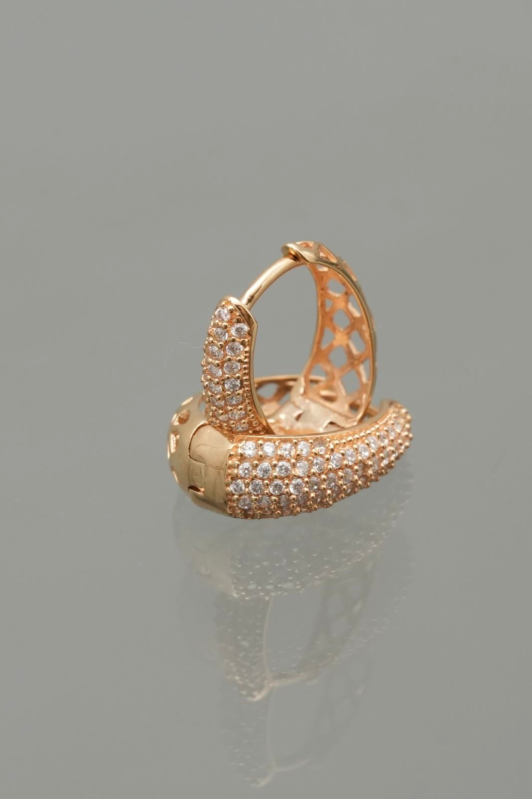 Candongas con swarovski blanco 3.45gr / Largo 1.5cm / Oro Amarillo Nac M