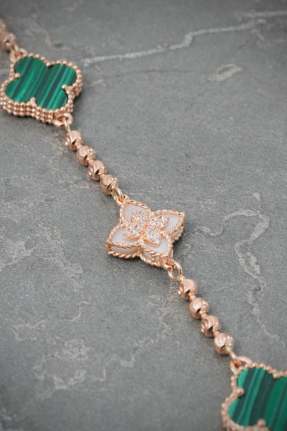 Pulso Lucky Clover con Swarovski Blanco 9.8gr / 19cm / 13.9mm — Oro Rosado