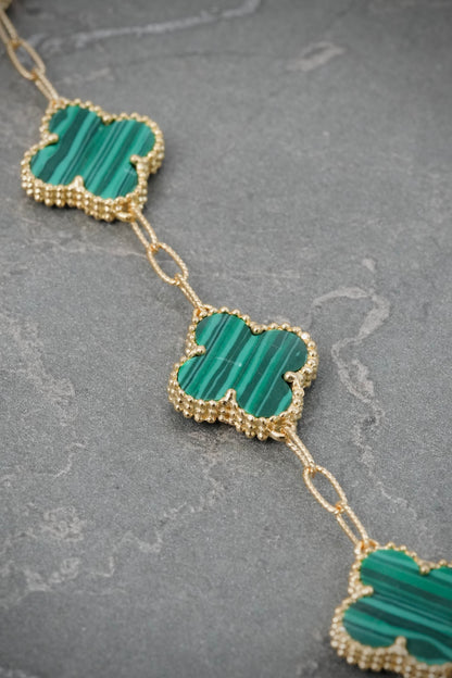 Pulso Lucky Clover Piedra Verde 8.3gr / 19cm / 13.9mm — Oro Amarillo