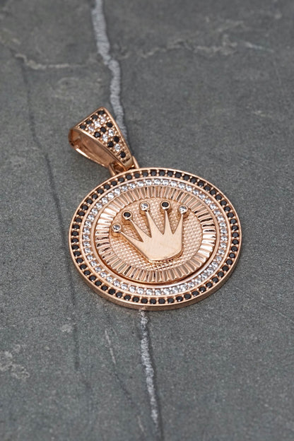 Dije corona rx con swarovski blanco y negro 6.65gr / Largo 3.7cm — Oro Rosado