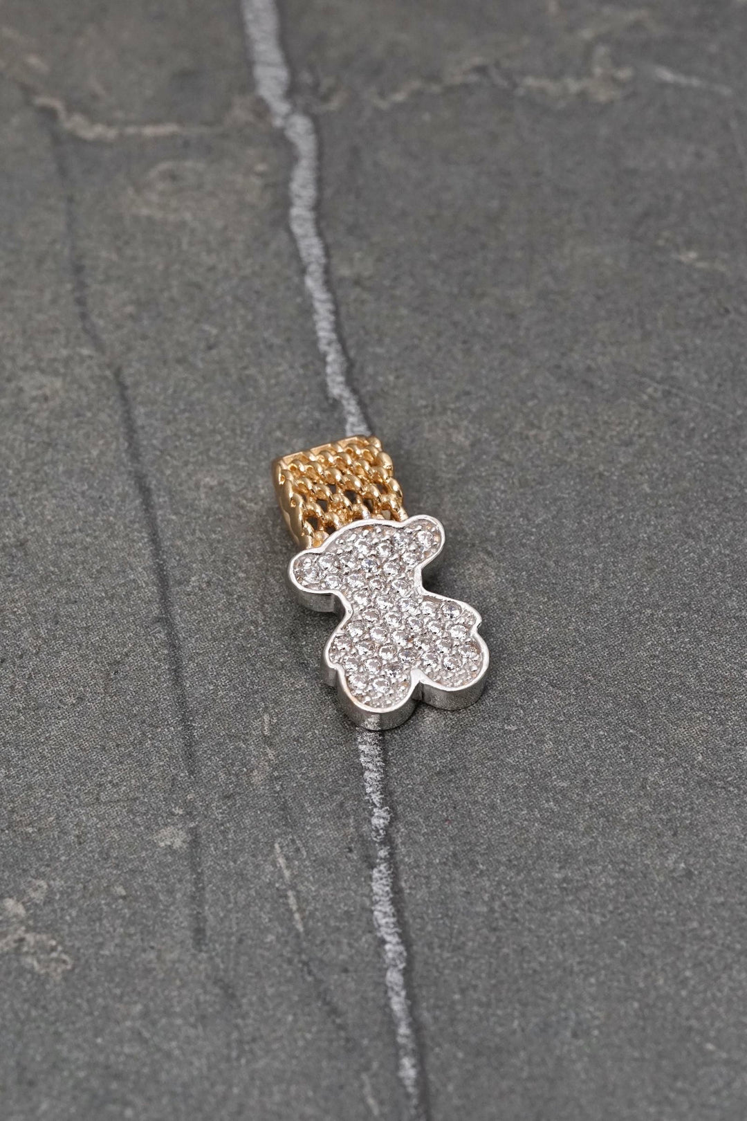 Dije oso th con swarovski blanco 1.9gr / Largo 1.7cm — Dos Oros