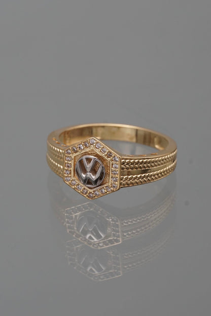 Anillo volkswagen con swarovski blanco 5.25gr / Talla 8 3/4 / Dos Oros Nac*