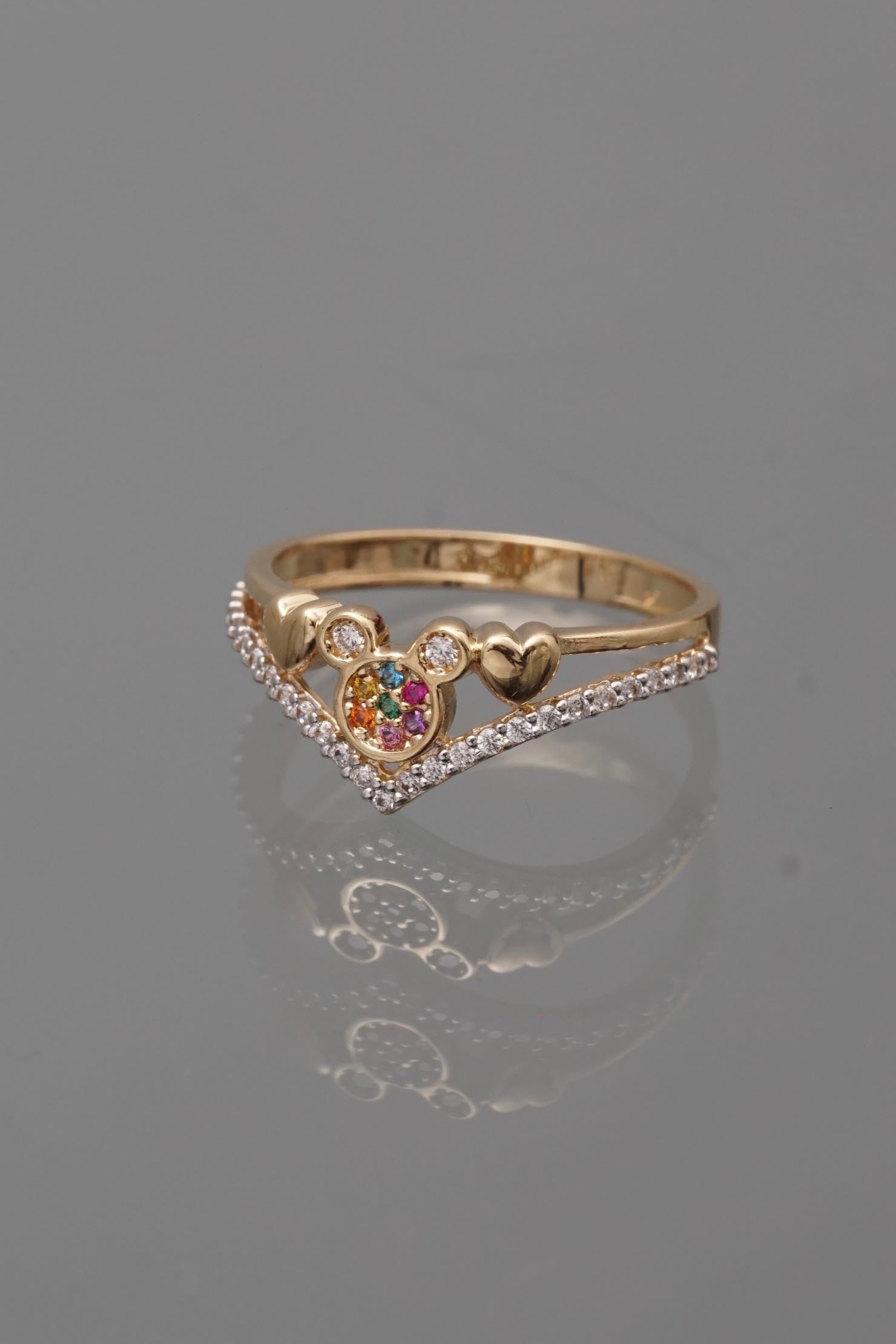 Anillo con swarovski multicolor 2.35gr / Talla 6 / Oro Amarillo Nac*