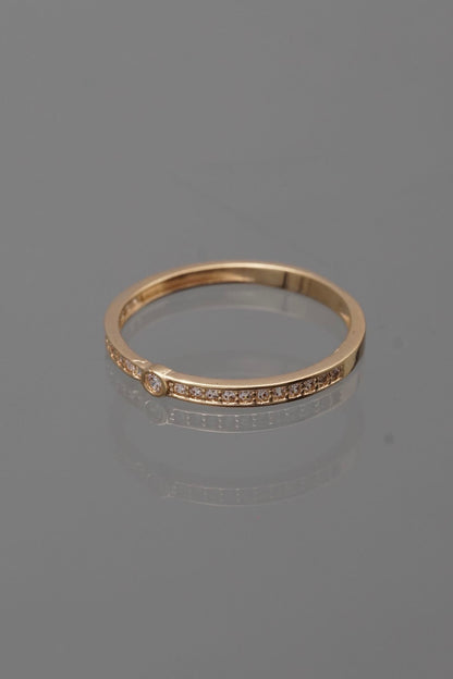 Anillo con swarovski blanco 1.35gr / Talla 7 1/4 / Oro Amarillo Nac*