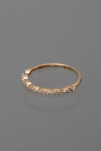 Anillo con swarovski blanco 1.5gr / Talla 7 3/4 / Oro Amarillo Nac*