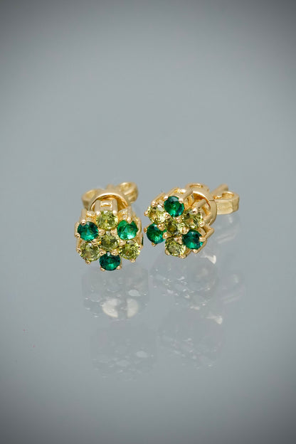 Topos flor con swarovski verde 2.2gr / Largo 0.6cm / Oro Amarillo Nac B