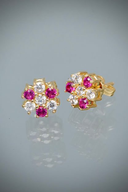 Topos flor con swarovski fucsia y blanco 5.1gr / Largo 0.8cm — Oro Amarillo