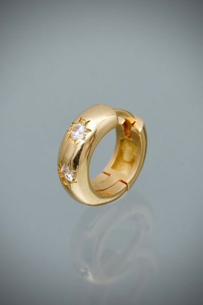 Unidad de candonga stars diamonds 3.35gr / Largo 1.2cm — Oro Amarillo