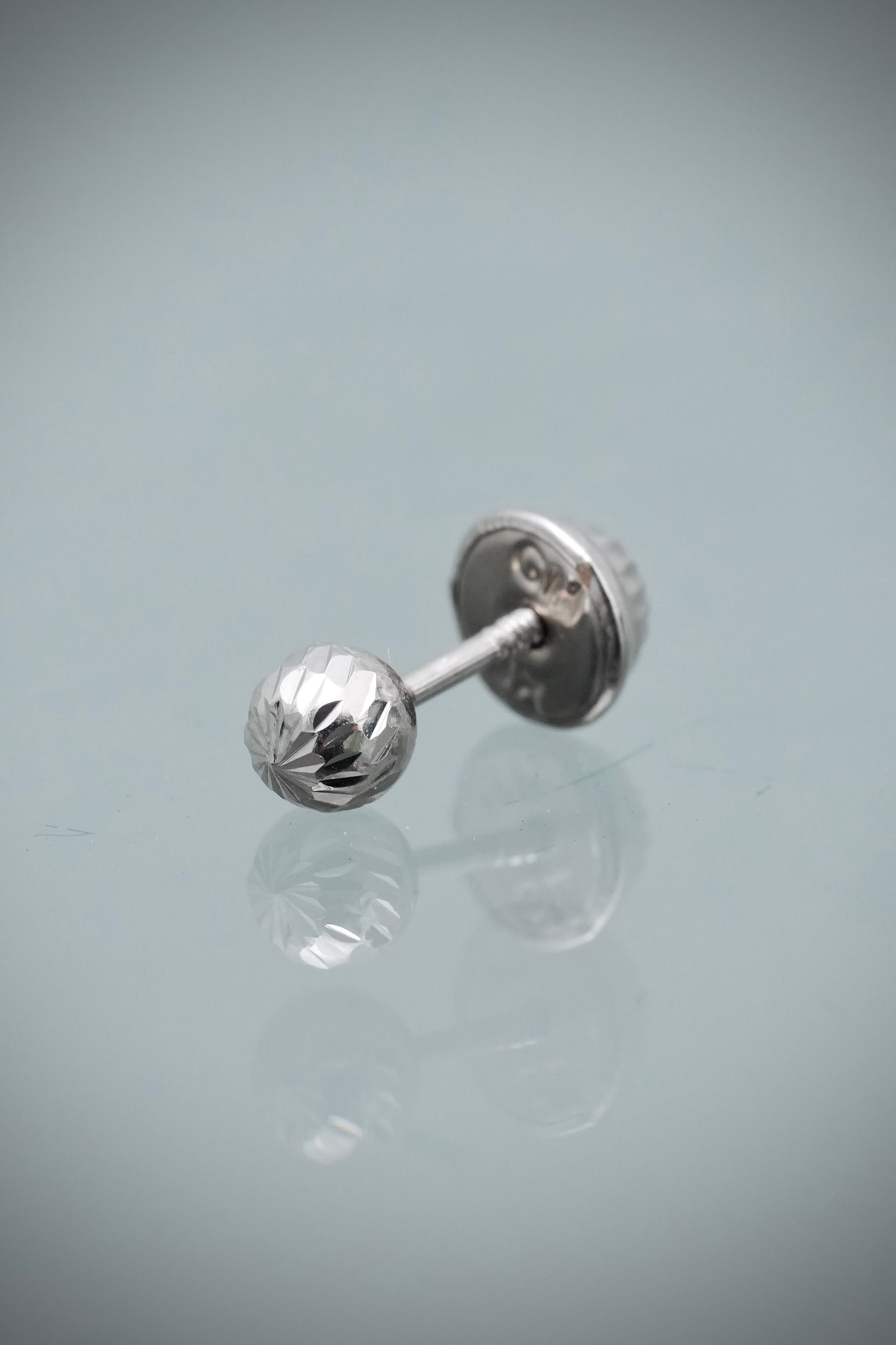 unidad de topo bola diamantado 4mm 0.25gr / Largo 0.4cm / Oro Blanco Nac M