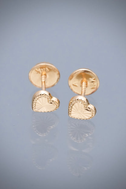 Topos corazon diamantados 0.5gr / Largo 0.5cm — Oro Amarillo