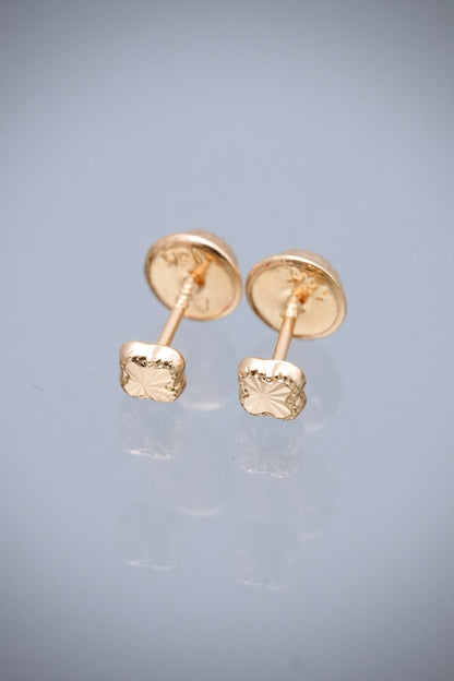 Topos lucky clover diamantados 0.45gr / Largo 0.3cm — Oro Amarillo