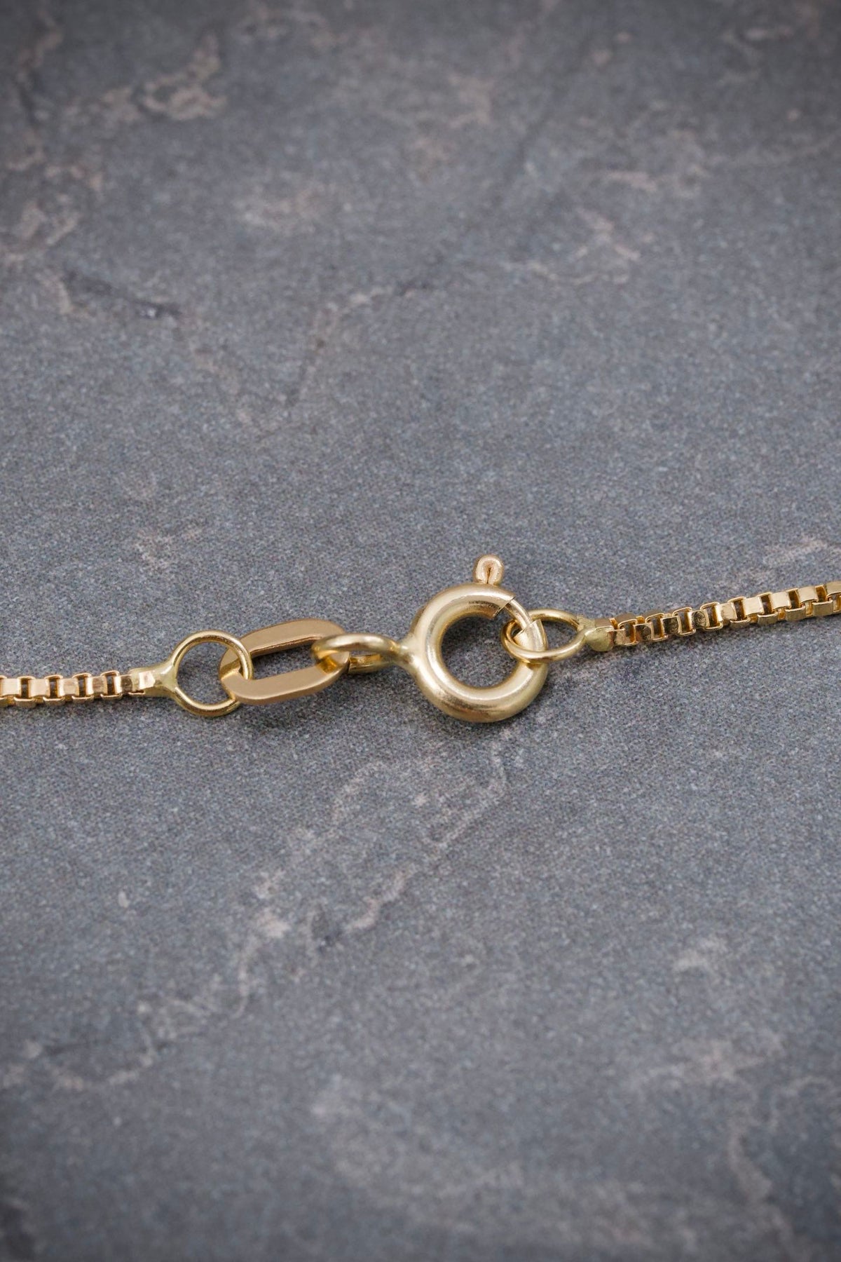 Cadena Veneciana 1.85gr / 40cm / 1mm — Oro Amarillo