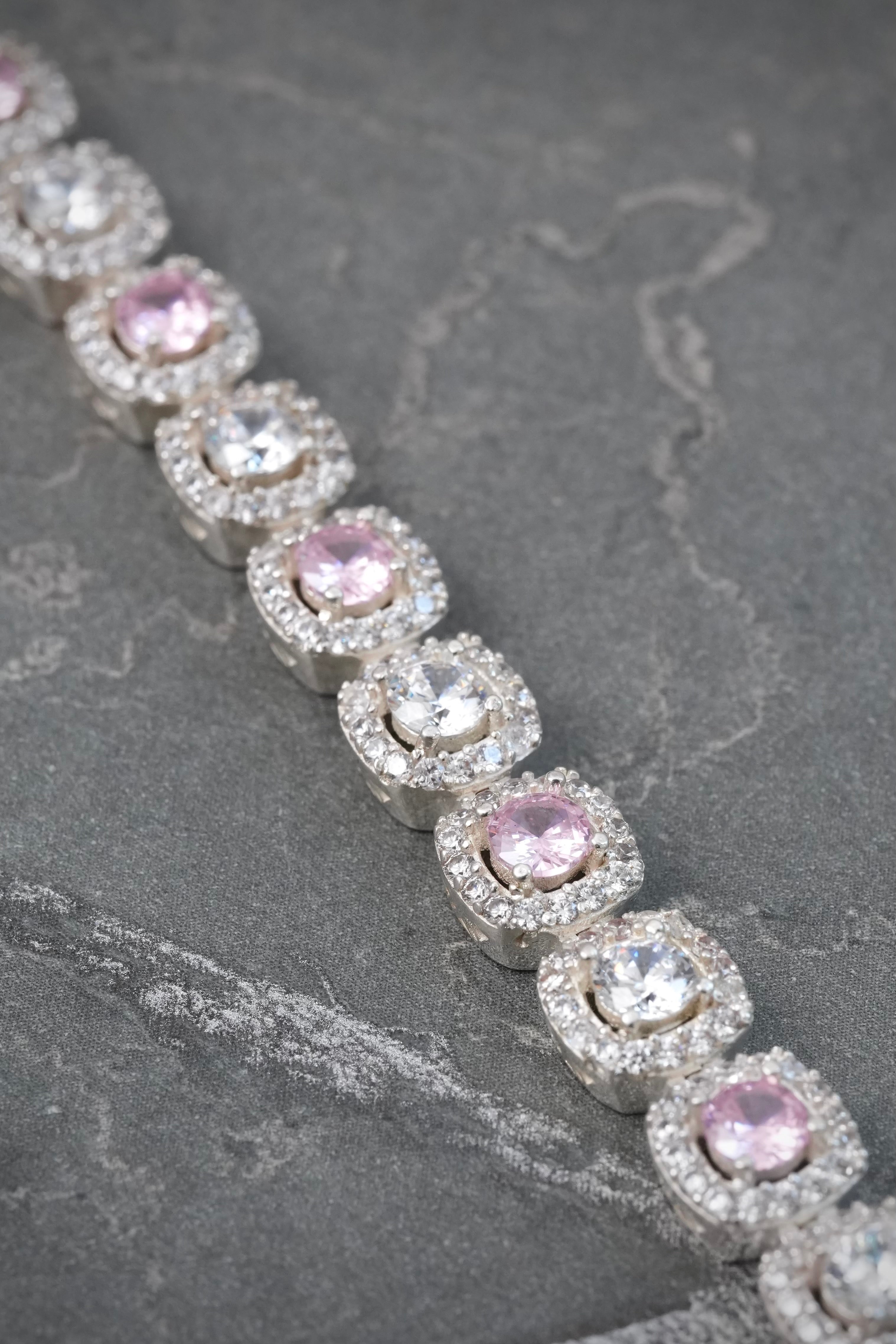Pulso tenis con swarovski rosado y blanco 20.65gr / Largo 18cm / Plata (Joya) M