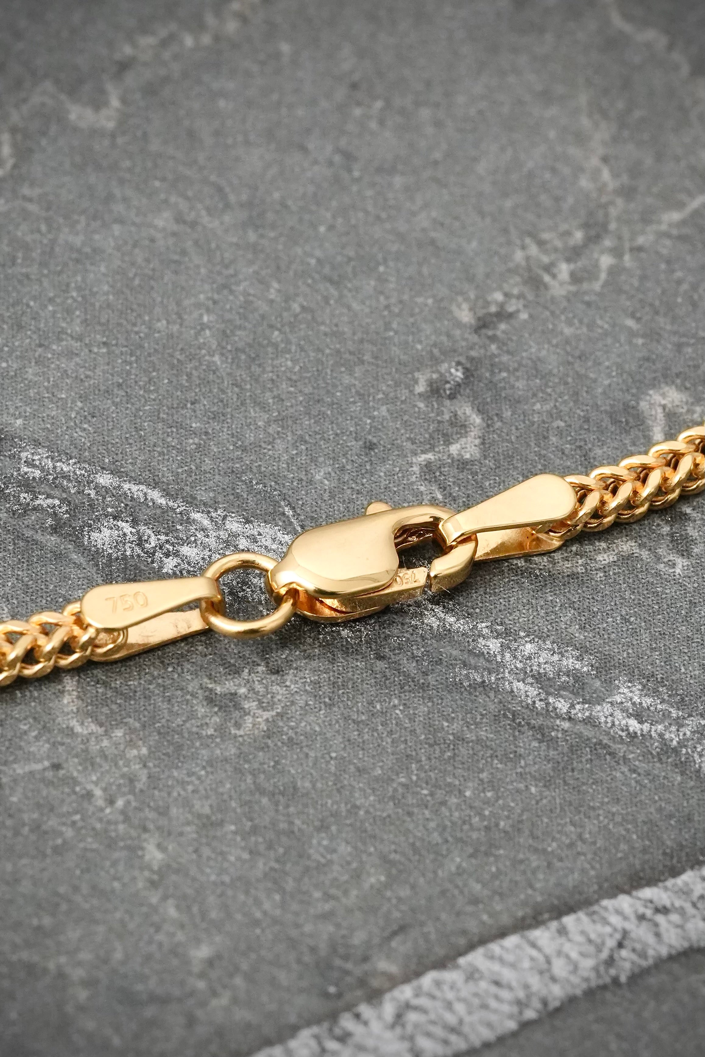 Cadena Franco 3.6gr / 45cm / 1.8mm — Oro Amarillo