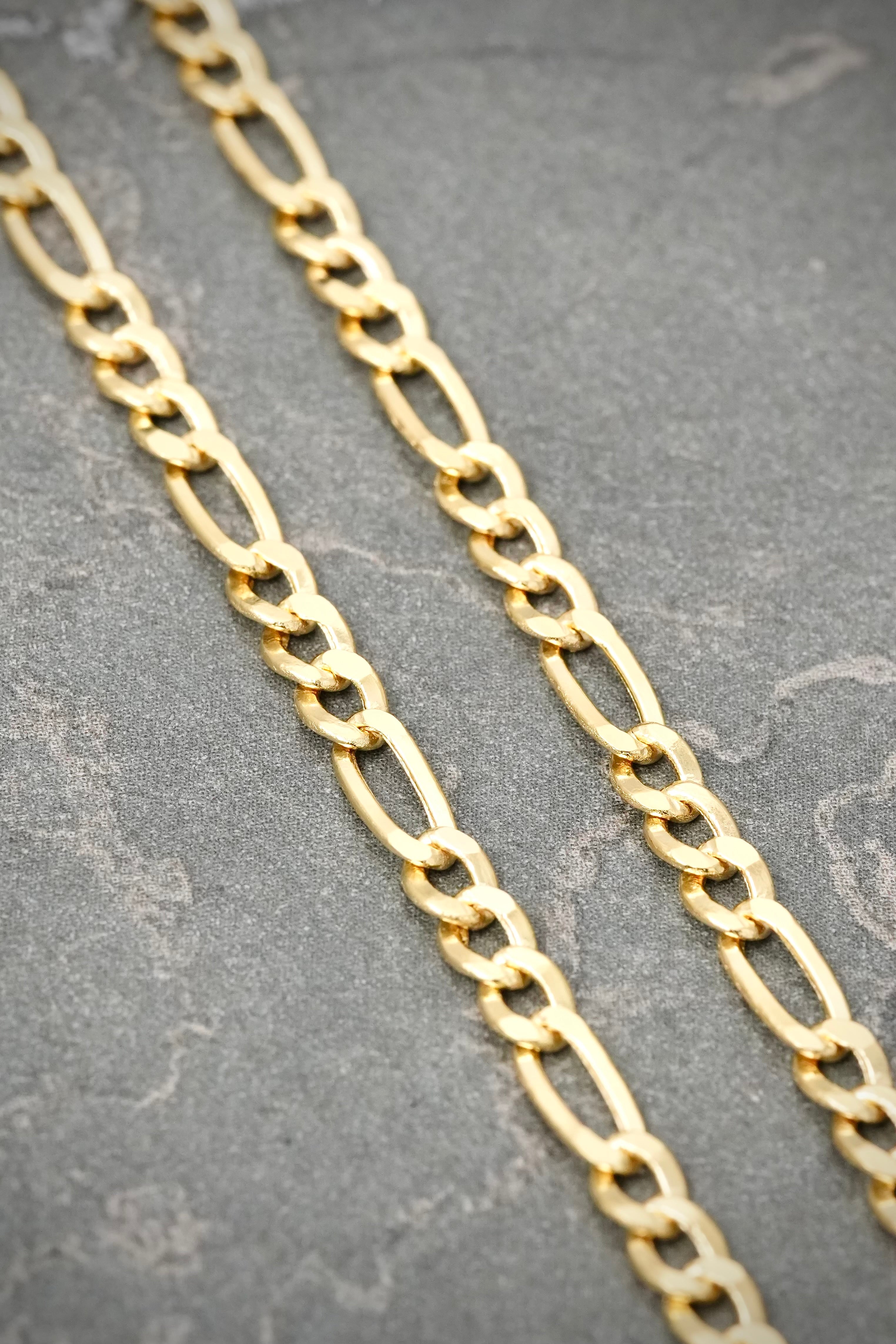 Cadena Figaro 5.3gr / 55cm / 3.3mm — Oro Amarillo