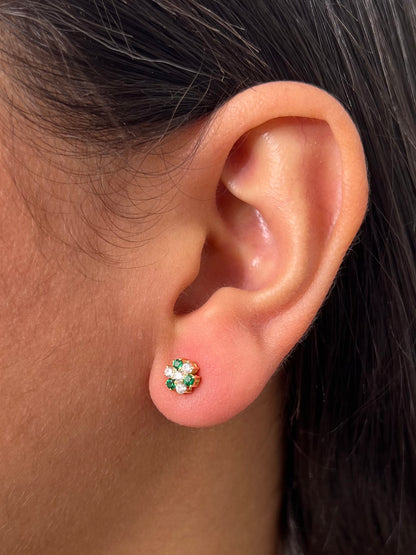 Topos flor con swarovski verde y blanco 2.3gr / Largo 0.6cm — Oro Amarillo