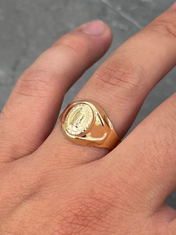 Anillo Virgen de Guadalupe 2.2gr / Talla 9 1/2 — Oro Amarillo