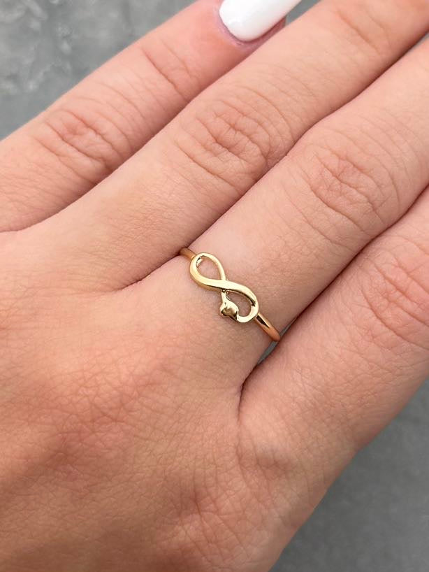 Anillo Infinito 0.4gr / Talla 5 1/2 — Oro Amarillo