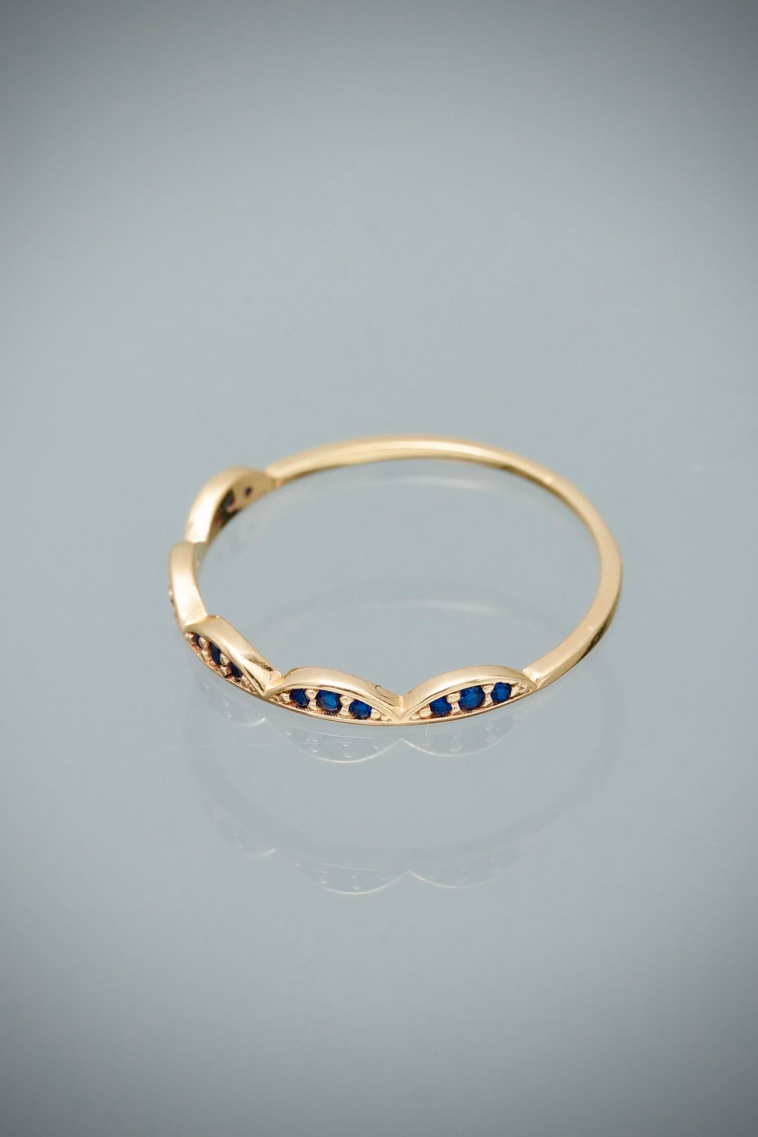 Anillo con swarovski azul 1.1gr / TALLA 7 3/4 / Oro Amarillo Nac M