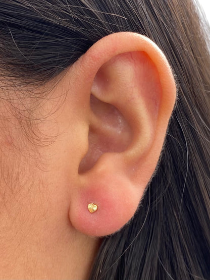 Topos corazon diamantados 0.4gr / Largo 0.3cm — Oro Amarillo