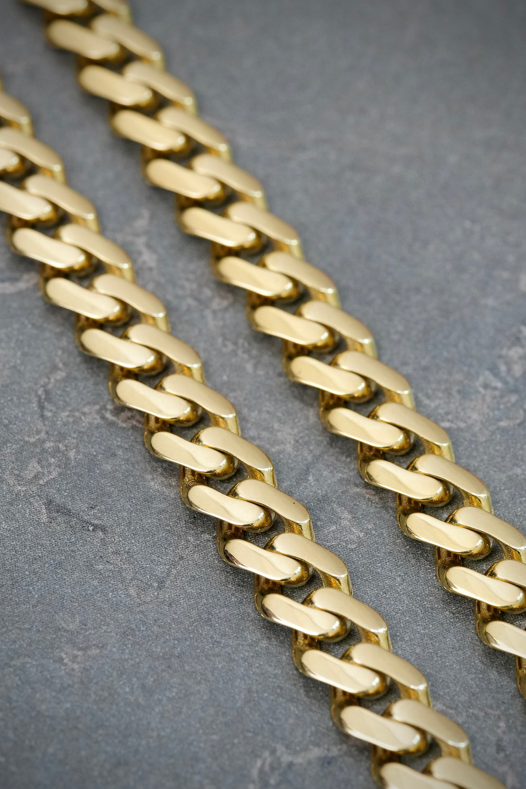 Cadena Monaco 23.4gr / 60cm / 6.5mm — Oro Amarillo