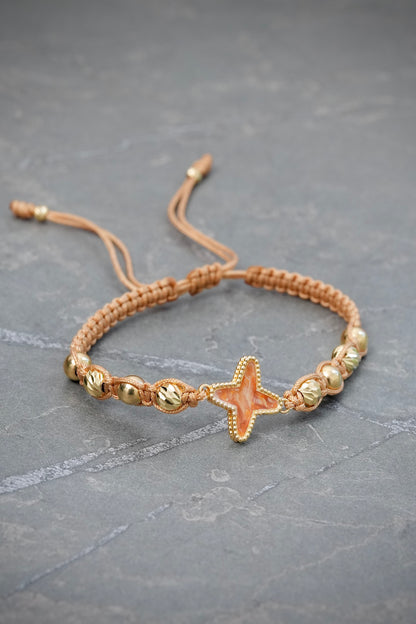 Pulsera en Hilo Beige con Herraje y Bolas Lisas - Diamantadas 3.1gr — Oro Amarillo
