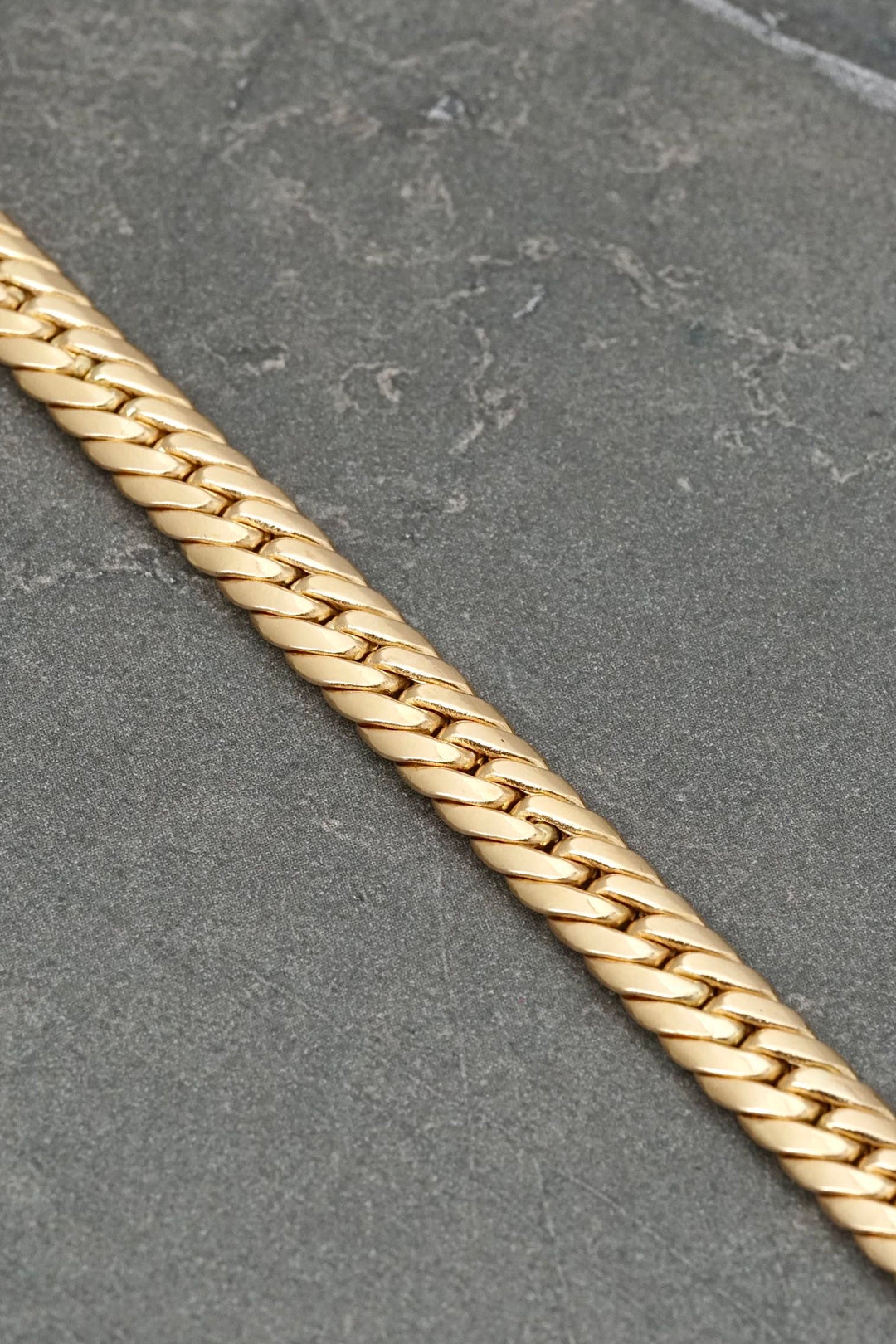 Cadena espiga 17.1gr / Largo 45cm — Oro Amarillo