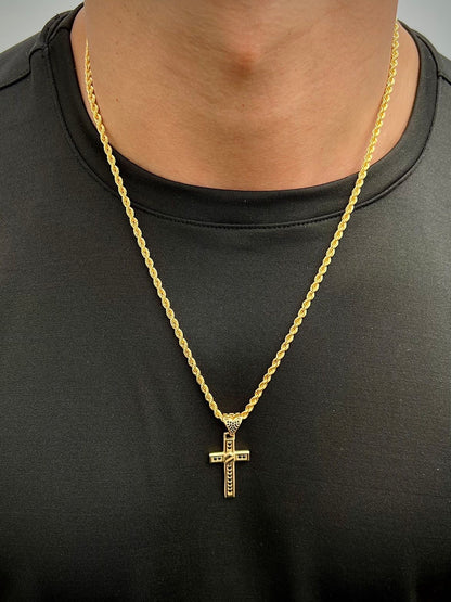 Dije cruz con swarovski negro 4.4gr / Largo 4cm — Oro Amarillo