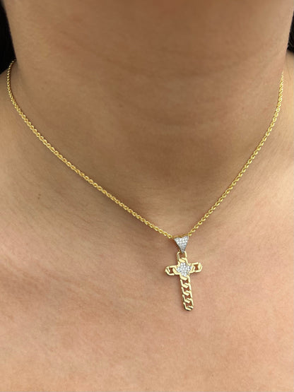 Dije cruz con swarovski blanco 2.3gr / Largo 3.3cm — Oro Amarillo
