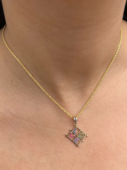 Dije love con swarovski multicolor 2.05gr / Largo 3cm — Oro Amarillo