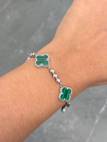 Pulso Lucky Clover Piedra Verde 12.2gr / 19cm / 14mm — Oro Blanco
