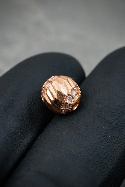 Herraje diamantado con swarovski blanco 1.45gr / Largo 0.7cm — Oro Rosado