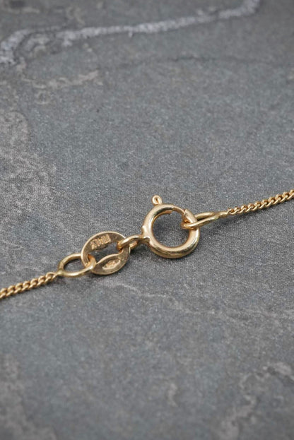 Cadena Mini Cubana con Dije Cruz 19pts de Esmeraldas 2.1gr / 50cm / 0.85mm — Oro Amarillo