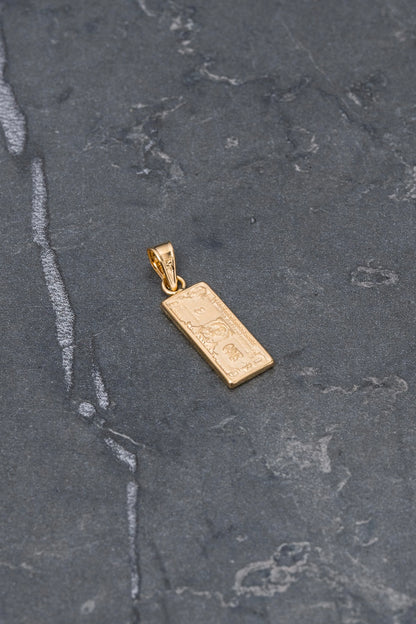 Dije de dolar 0.9gr / Largo 2.3cm — Oro Amarillo