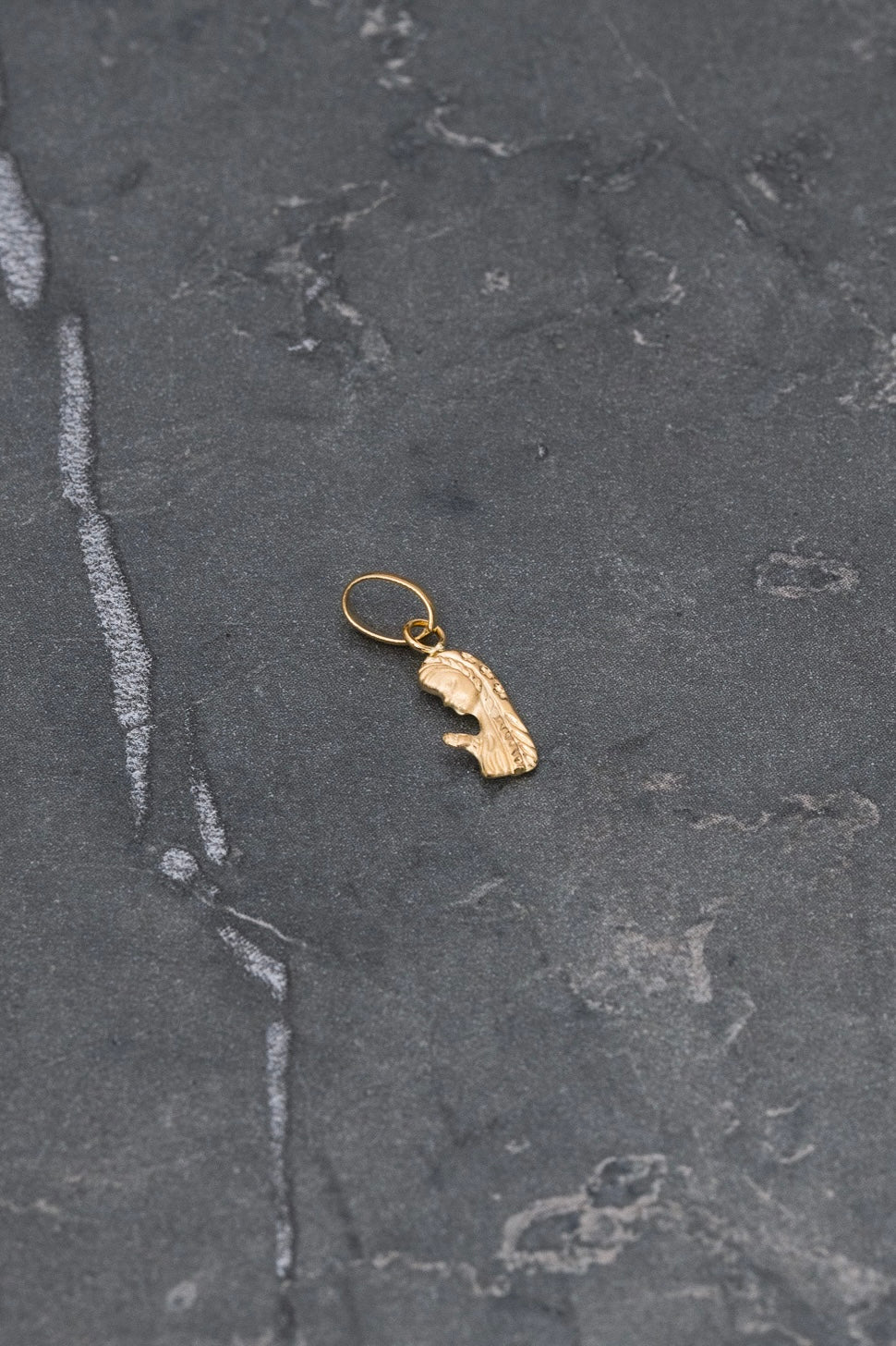 Dije virgen de guadalupe 0.3gr / Largo 1.5cm — Oro Amarillo