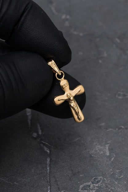 Dije cruz jesus 0.6gr / Largo 2.5cm / Oro Amarillo Nac B