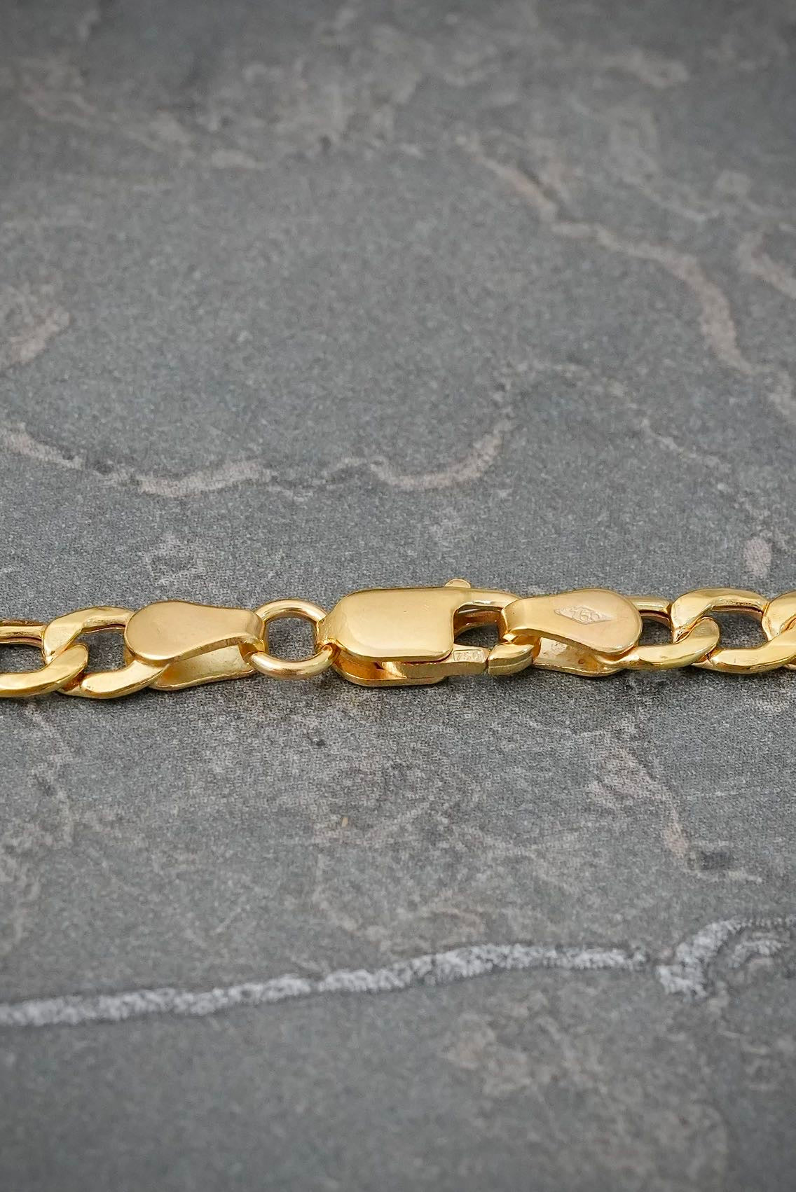 Cadena Figaro 6.65gr / 60cm / 4.5mm — Oro Amarillo