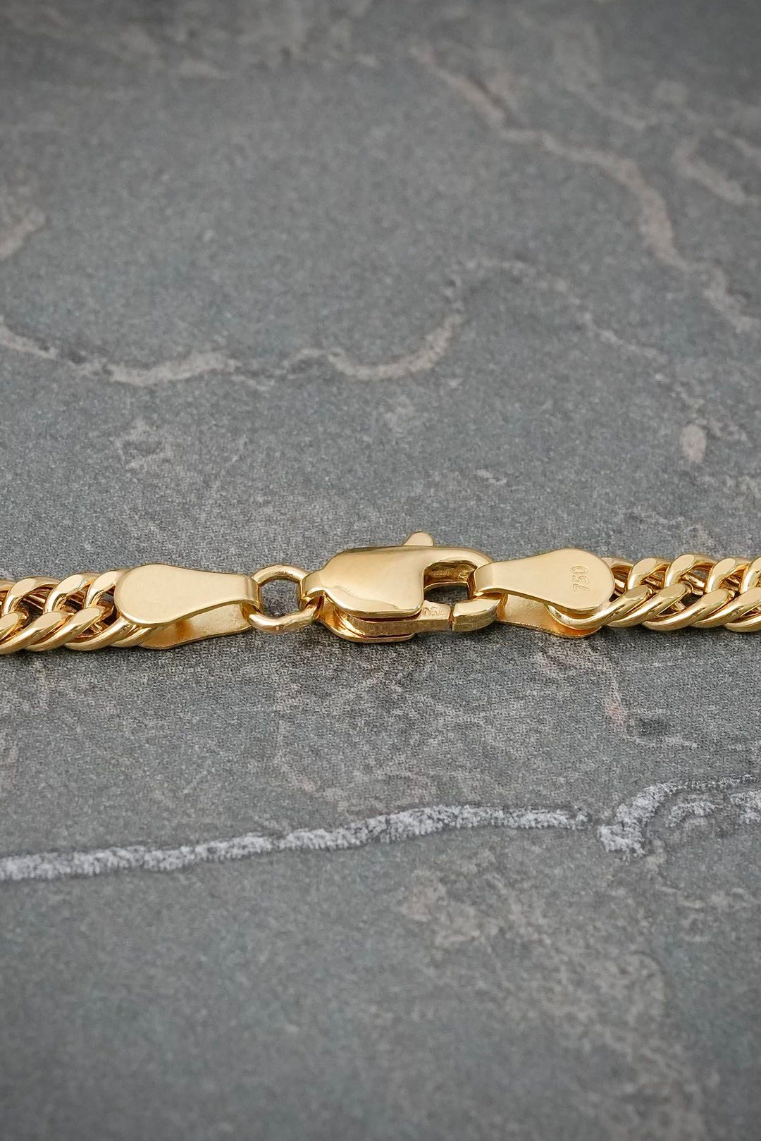 Cadena Cubana 11.5gr / 60cm / 3.8mm — Oro Amarillo