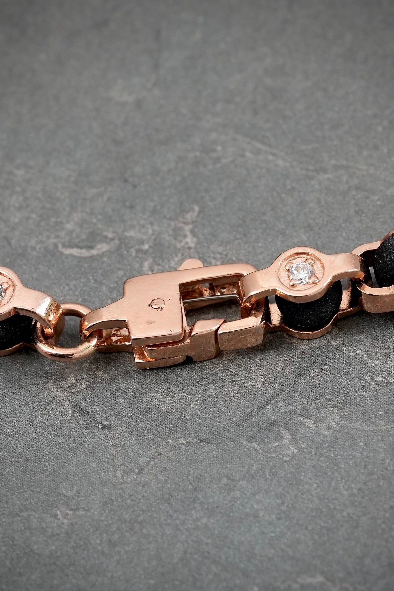 Cadena rustica con 600pts de diamantes 78.5gr / Largo 60cm / Oro Rosado (Joya) M