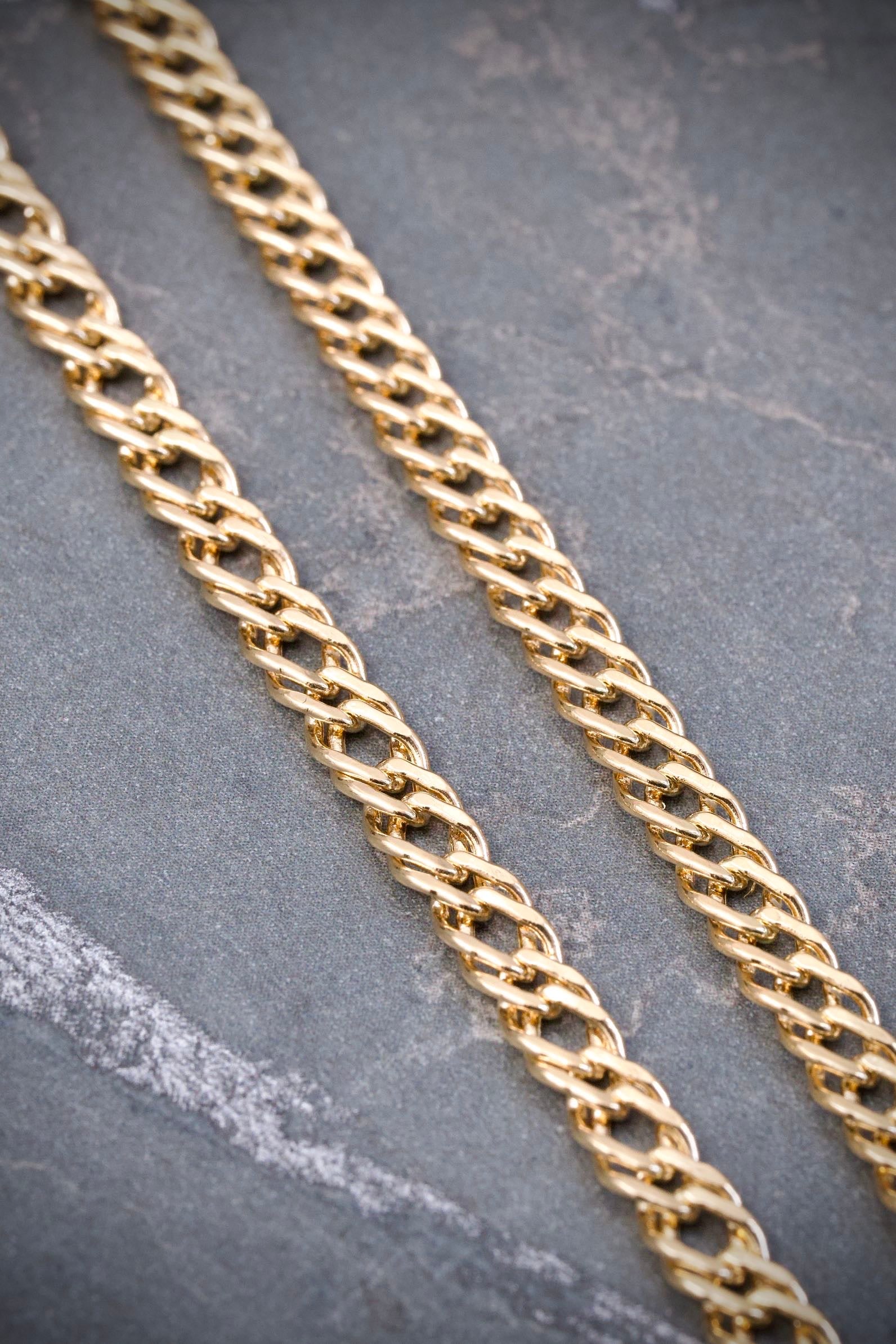 Cadena doble eslabon 10.05gr / Largo 60cm — Oro Amarillo