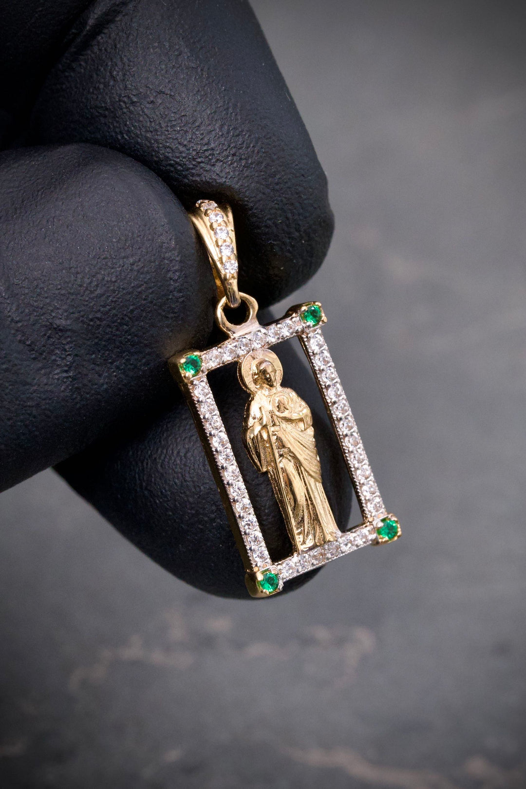 Dije san judas con swarovski 2.2gr / Largo 2.5cm — Oro Amarillo