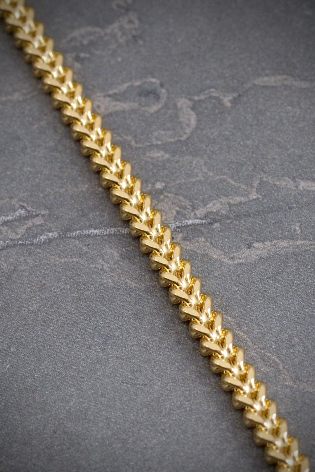 Pulso franco 4.9gr / Largo 19cm / Oro Amarillo italy +3 M