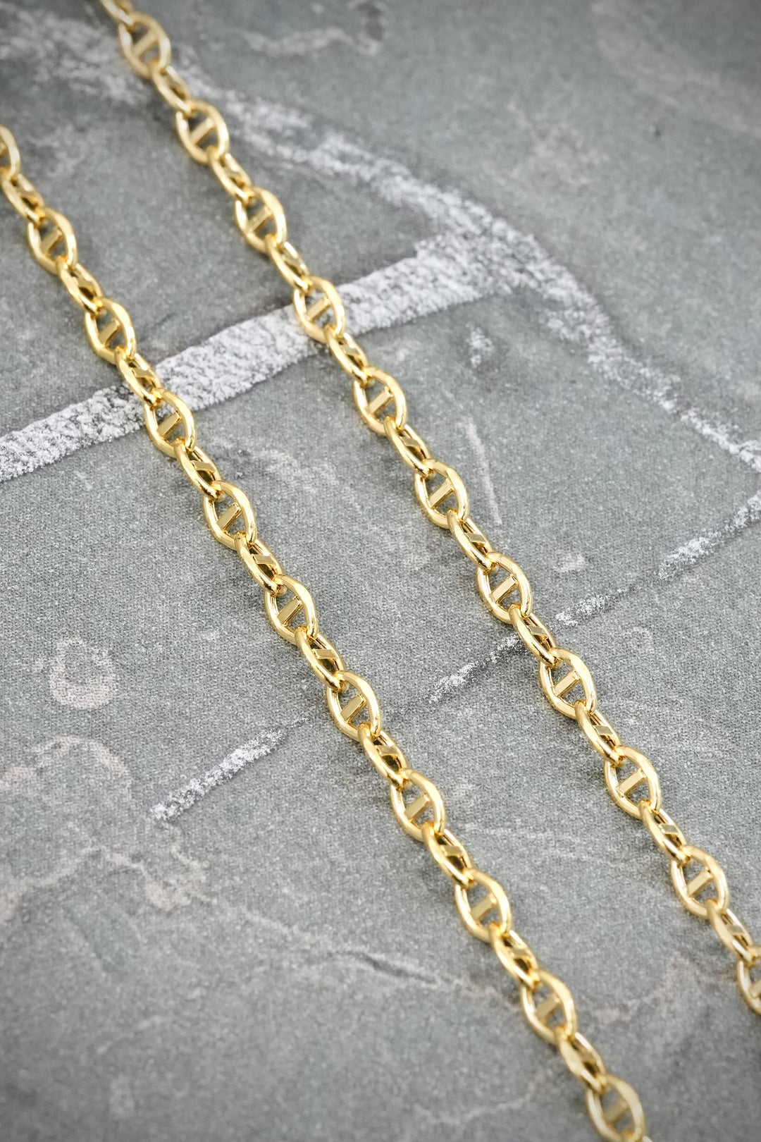 Cadena Escalera 3.3gr / 60cm / 2.5mm — Oro Amarillo