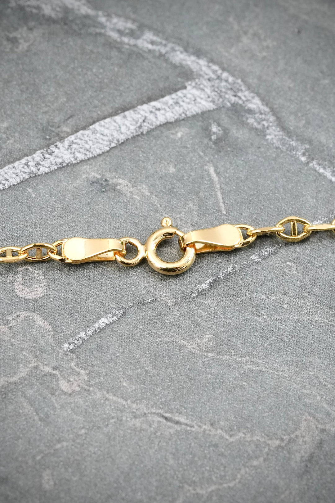 Cadena Escalera 3.3gr / 60cm / 2.5mm — Oro Amarillo